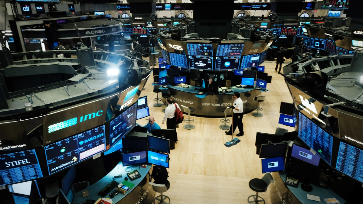Fed Rate Hikes Stocks